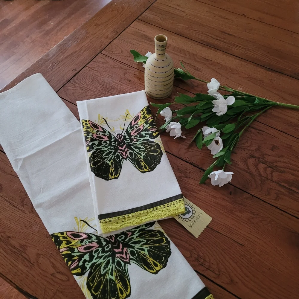 Set of 2 Botanical Butterfly Cotton Kitchen Towels w/ Crochet Trim NWT Orig $69